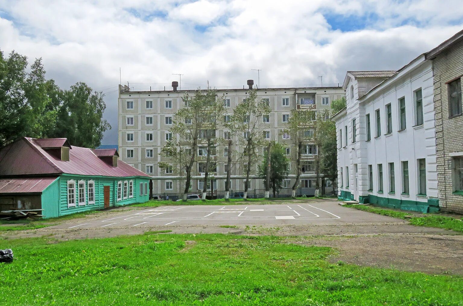 Школа 1 Николаевск на Амуре. Маяк Николаевск на Амуре.