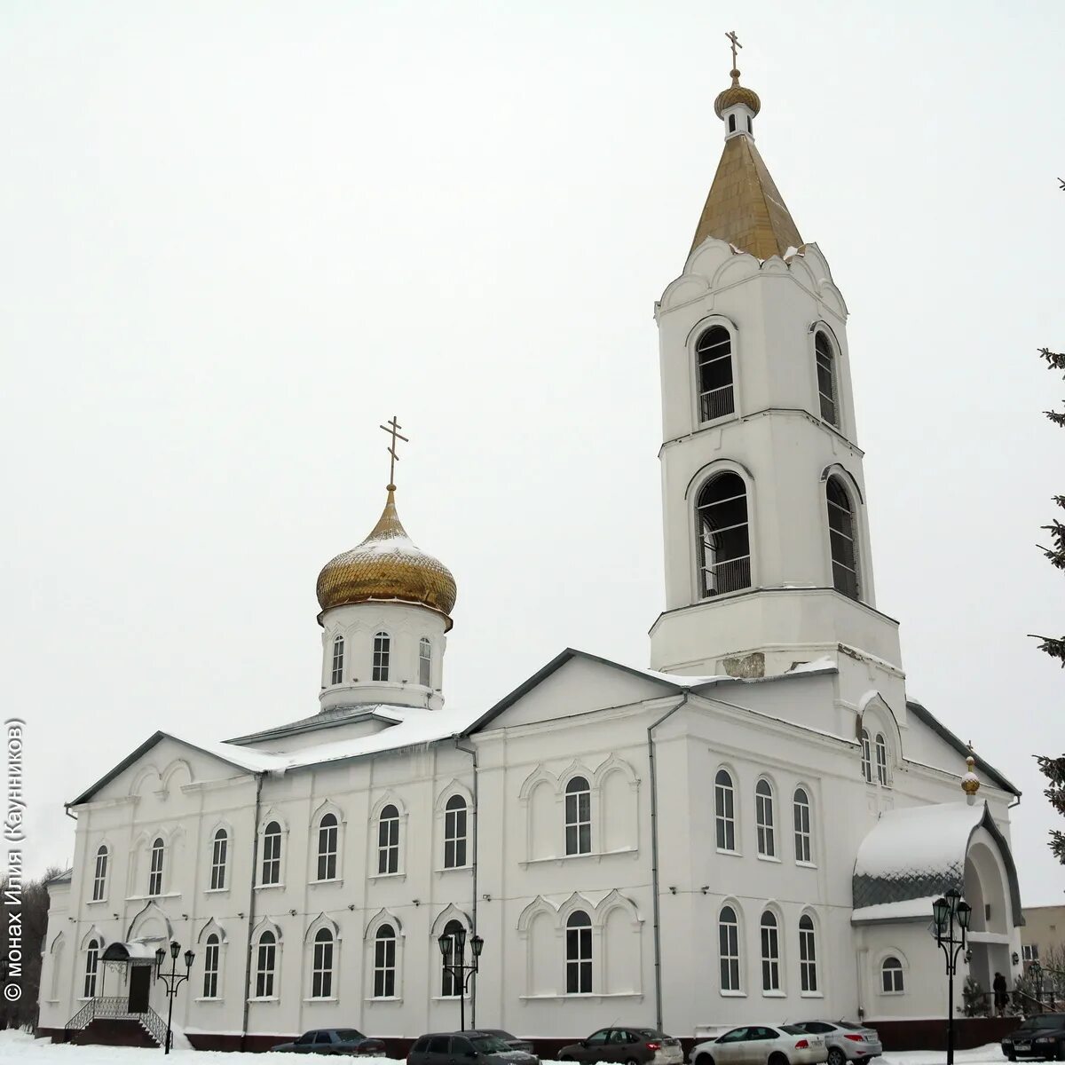 Святого белгородская область. Свято-Троицкий храм Алексеевка Белгородской области. Троицкая Церковь Алексеевка. Церковь Троицы Живоначальной в Алексеевке, Алексеевка.