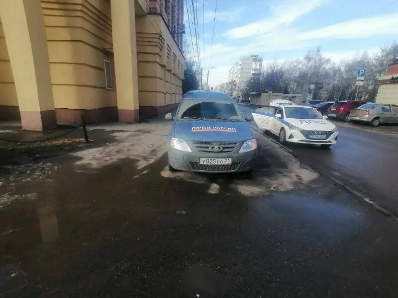 где сейчас едет 71