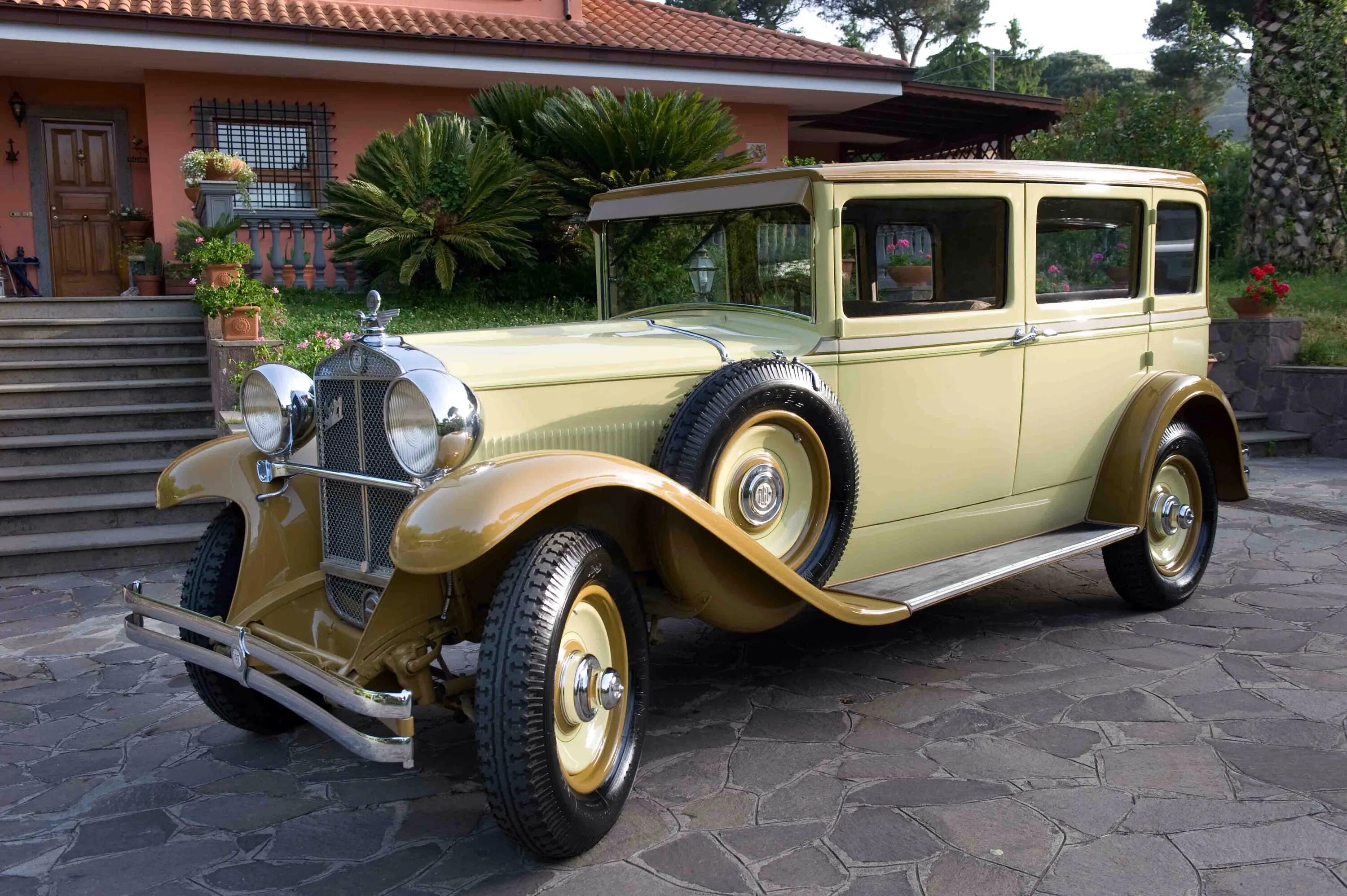 Автомобили 1930 х. Автомобили 1930 х. Машины 1930 годов. Cord l29 convertible. Автомобили 1930 х.