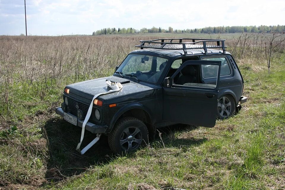 Lada niva sport 2023. Lada 4x4 jeep. Мощные нивы. Нива 2121 бигфут. Лада 4х4 бронто марш.