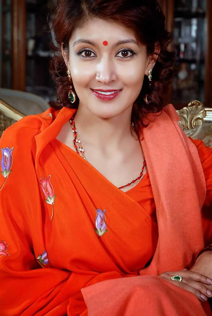 Принцесса непала. Принцесса Химани Шах, Непал. Актрисы Непала. Царица Непала фото.