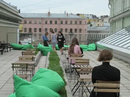 Театральная площадка
