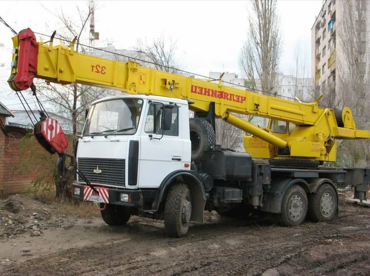 Мкат 20. Автокран галичанин кс-4572а. Кран като mr 220. Камаз кран галичанин 25 тонн. Кран 22 тонны.