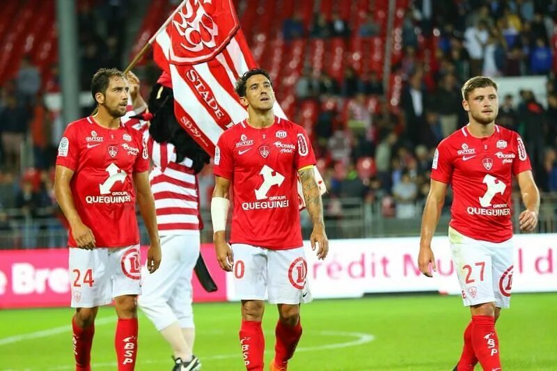 Брест фк лого. Брест эмблема фк. Фк брест франция. Фк stade brestois. Брест эмблема фк.