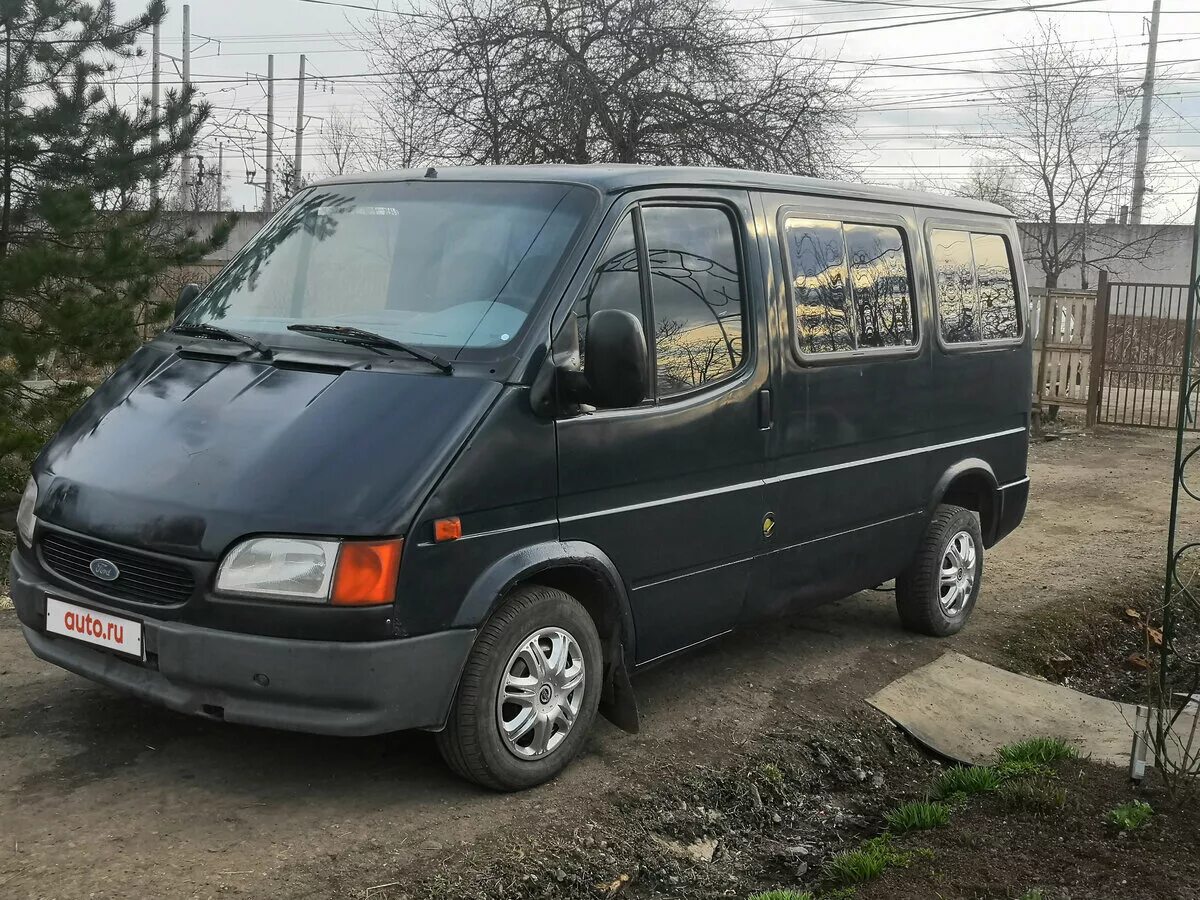 Ford tourneo transit 2008 8местный. Ford transit 2001 2. Ford transit 8 местный. форд минивэн 8 мест. микроавтобусы форды бу.
