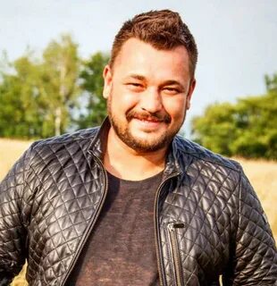 Кто пишет песни сергею жукову