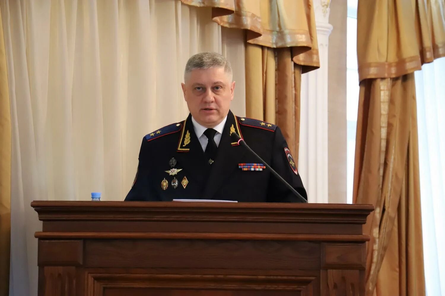 Отставка новости мвд. Генерал Стерликов Новосибирск.