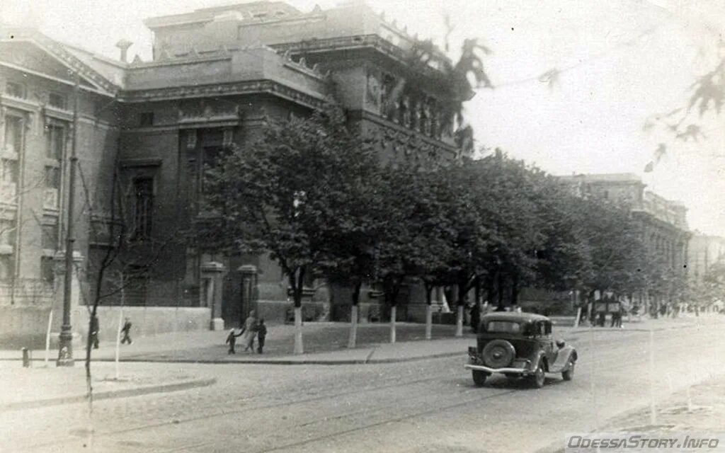 Одесский архив. Одесса 1923. Одесса научная библиотека здание. Одесса улица Пастера. Одесско архивные фото.