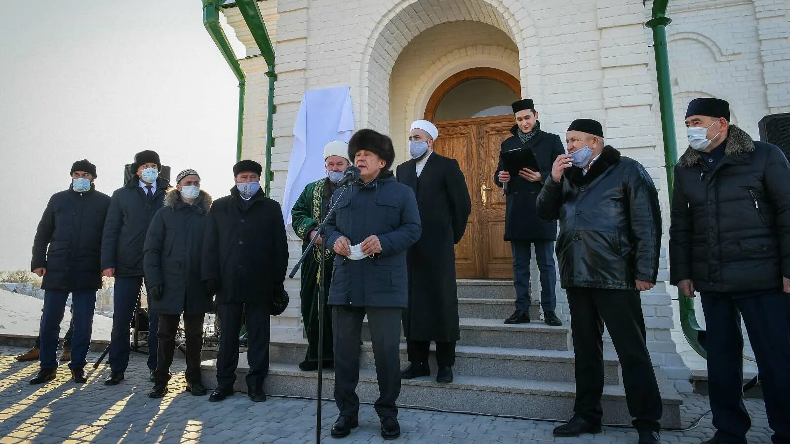 Суть времени татарстан. Мечеть нижняя Береске Атнинский район. Муфтий Татарстана Минниханов. Мечеть Атнинский район открытие.