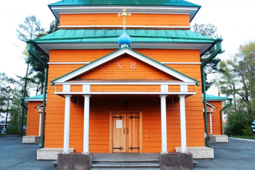 Архангел иркутск. Церковь архангела михаила иркутск. храм михаила архангела иркутск ленинский район. приход храма михаила архангела г иркутск. михаило-архангельская церковь иркутск.