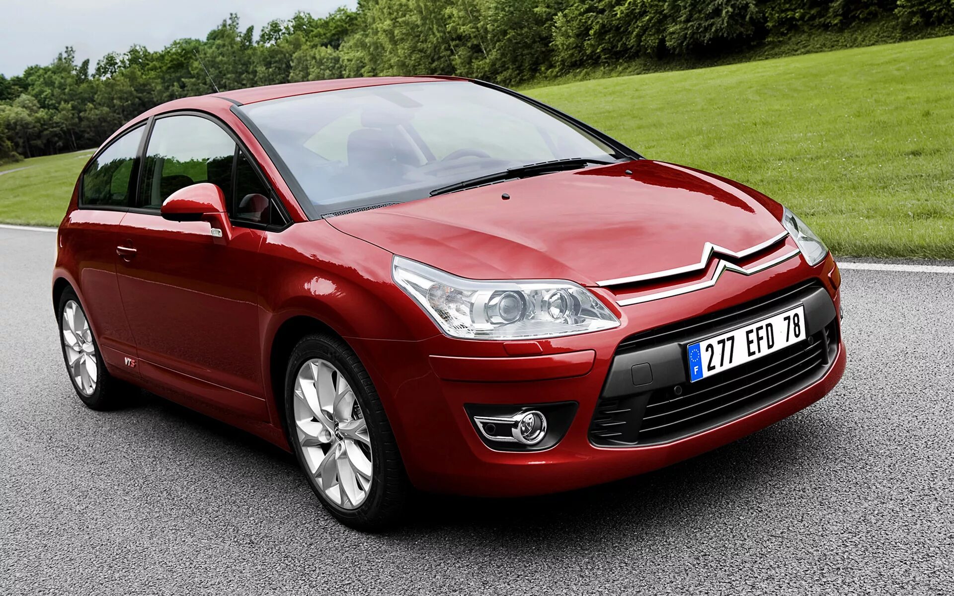 Ситроен купе купить. Citroen c4 2008. Citroen c4 хэтчбек. Citroen c4 2008 купе. Citroen c4 2010.