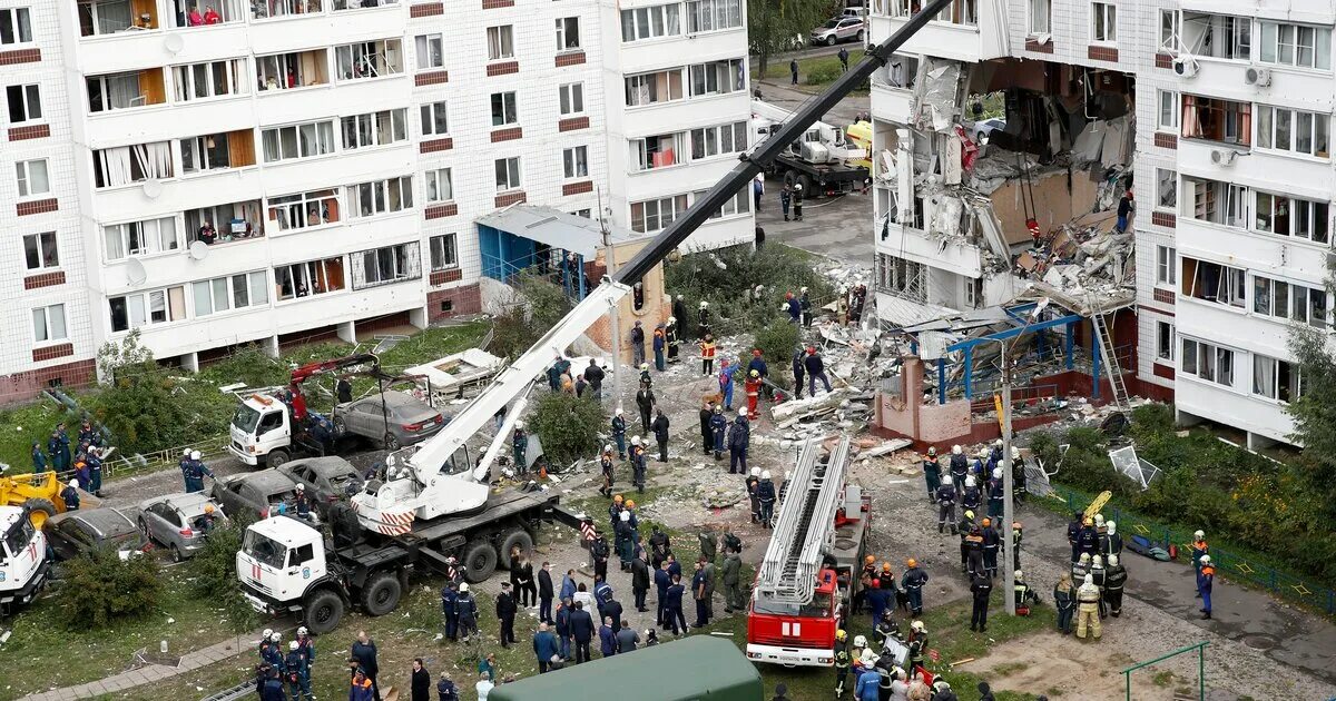 После взрыва в жилом доме. Взрыв газа в доме. Взрывы жилых домов в Москве. Взрыв газа в многоэтажке.