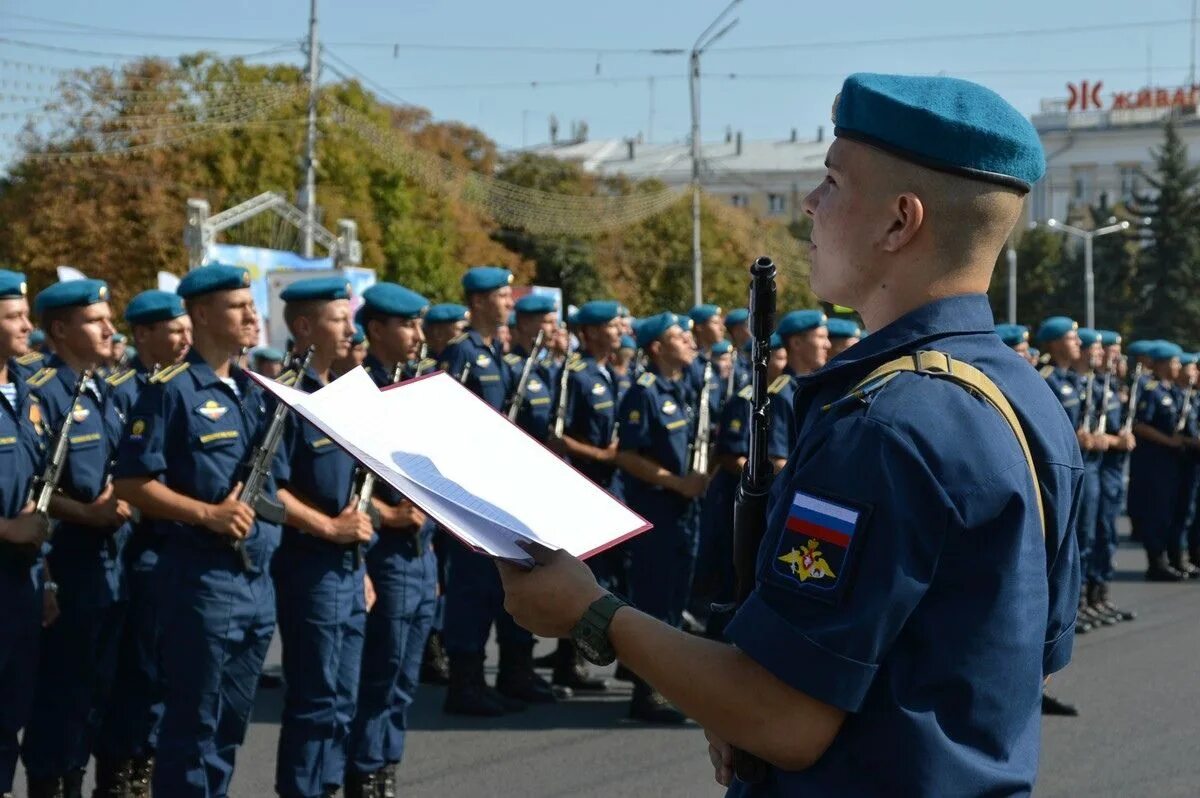 Высшие десантные училища. Рязанское училище ВДВ имени Маргелова. Рязань военное училище ВДВ. РВВДКУ курсанты 2020. Рязанское училище ВДВ 2018.