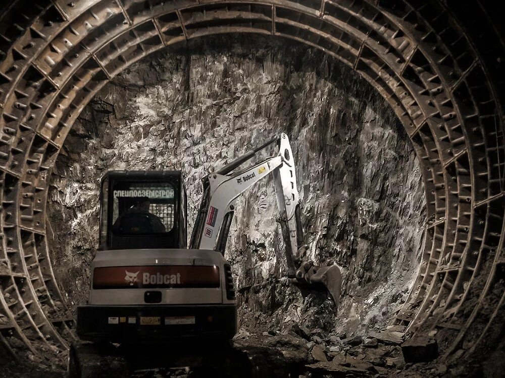 подземные сооружения. строительство тоннелей. подземные конструкции. работы в подземных сооружениях. торкрет-бетонная крепь.