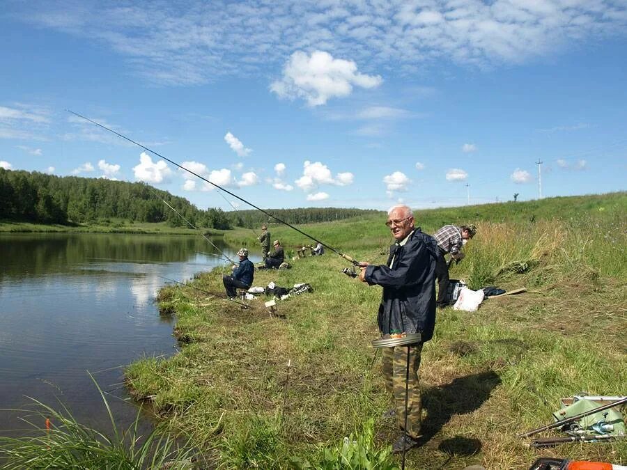 Платная рыбалка в орловской области. Пруды (Орловская область). Река Зуша рыбалка. Водоёмы Орловской области. Рыбалка в Орловской.