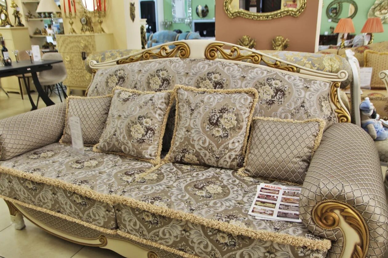 мебельный салон 12 стульев. 12 стульев мебель логотип. мебельный салон 12 стульев. мебельный салон 12 стульев. уссурийск.