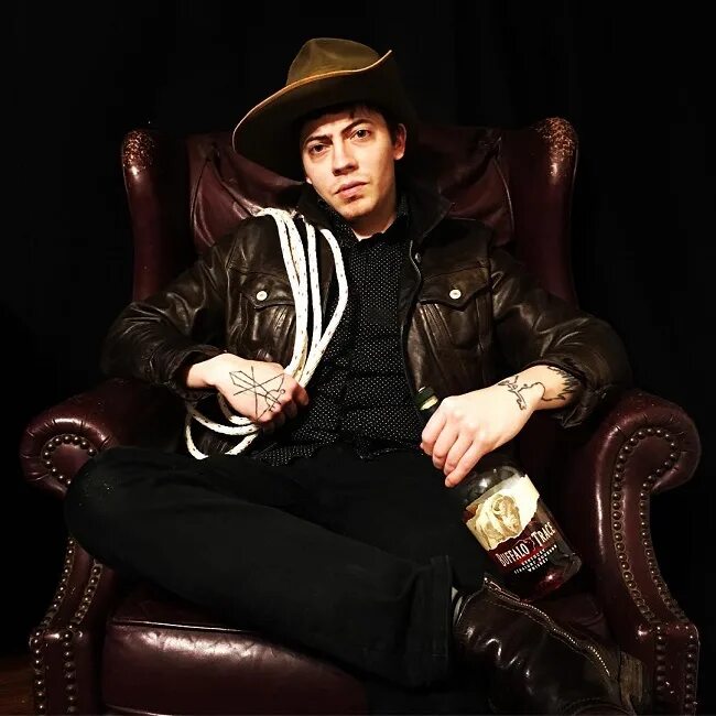 Rusty cage. Японский рэп. Rusty cage. Rusty cage logo. Rusty cage.