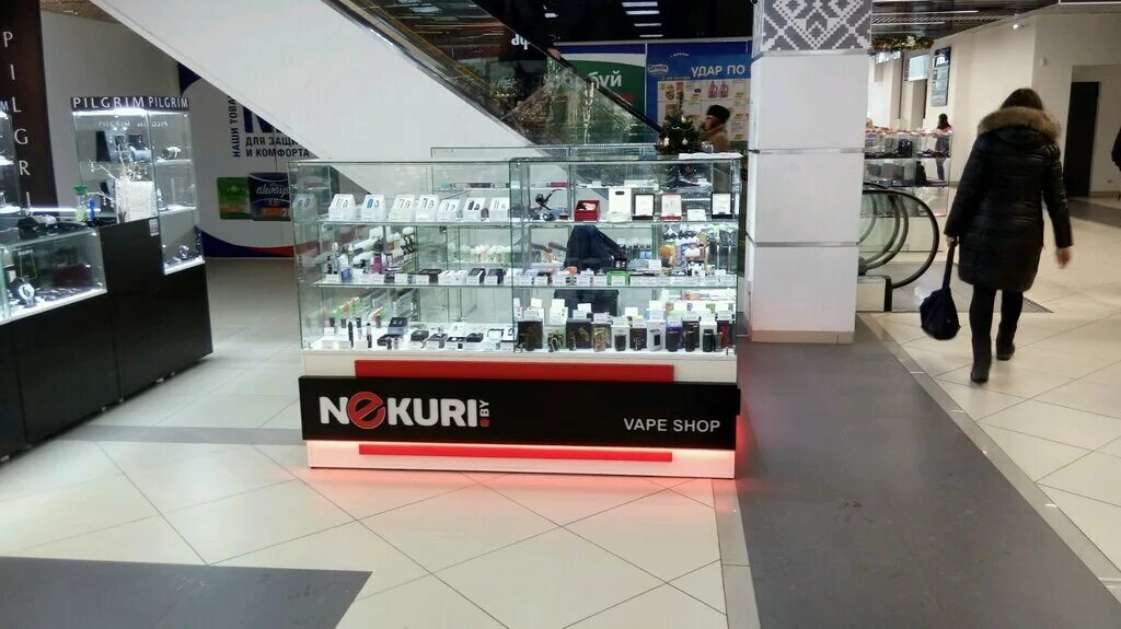 вывеска магазина вейпов. Vape shop ижевск. вейпшоп. парком вейп шоп. цум вейп шоп.