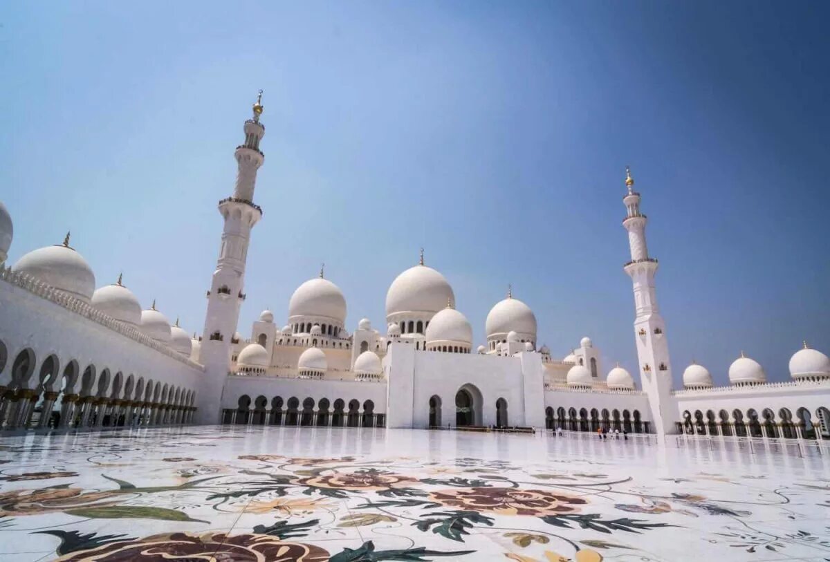 Мечеть в абу даби. Мечеть абу даби билеты. Мечеть абу даби билеты. Дубай шоссе шейха зайда. Абу даби белая мечеть шейха.