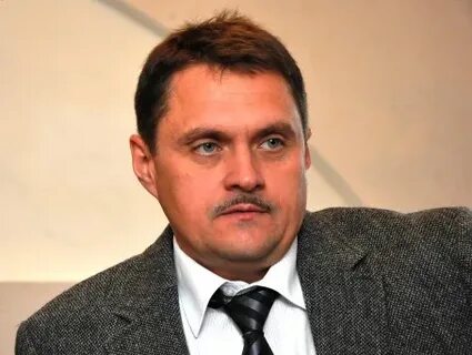 Начальник занимает деньги