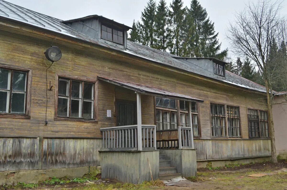 Санаторий козловы горы костромской противотуберкулезный. Туберкулезный санаторий токсово. Эбермана. Бывший туберкулезный санаторий. Санаторий в тайцах ленобласти.