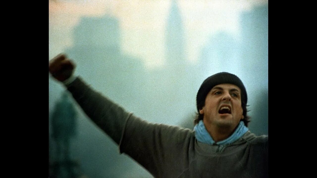 Рокки список. Рокки бальбоа. рокки бальбоа руки вверх.