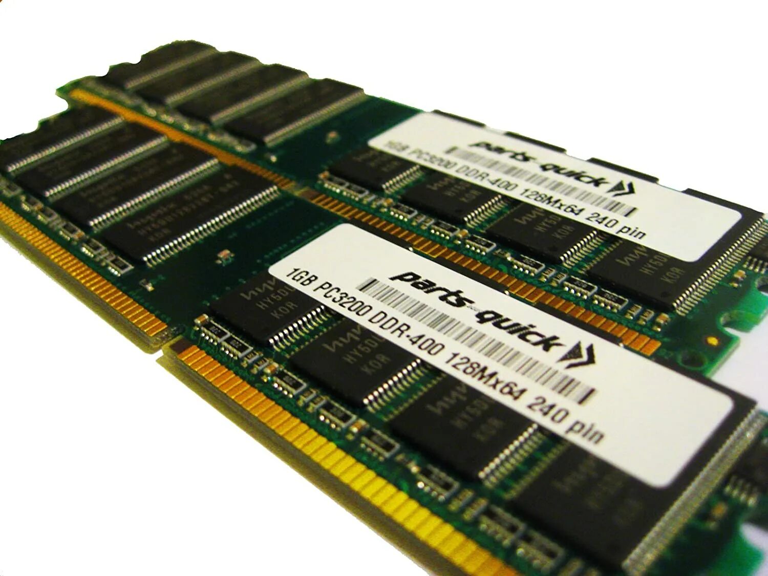 Sdram что это. Ddr4 SDRAM. Ddr1, DIMM, 1gb. Оперативная память DDR SDRAM. Память DIMM ddr4 16384mbx2.