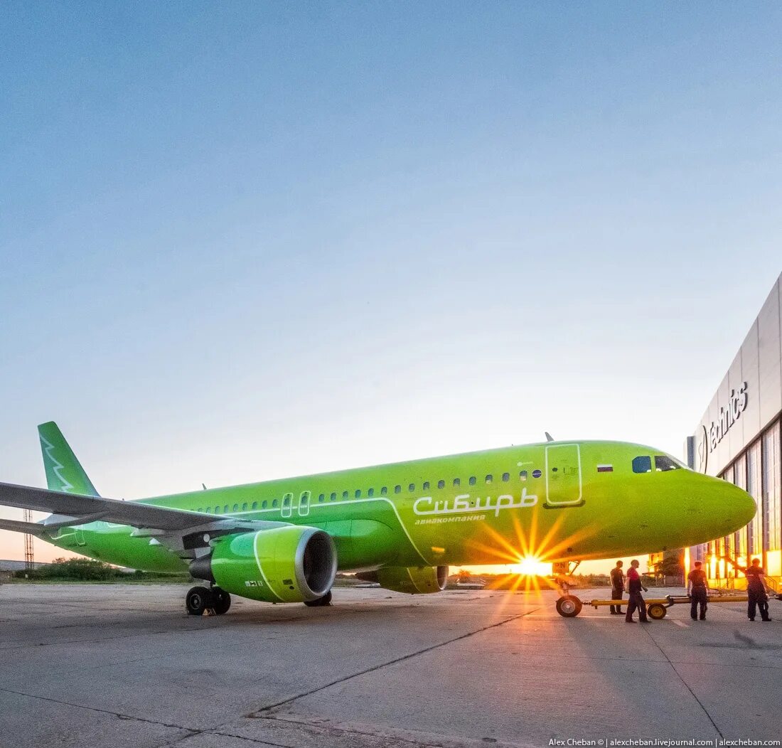 Авиакомпания сибирь s7 airlines. Авиакомпания Сибирь s7. Самолеты авиакомпании Сибирь s7. Самолёты s7 Авиапарк.