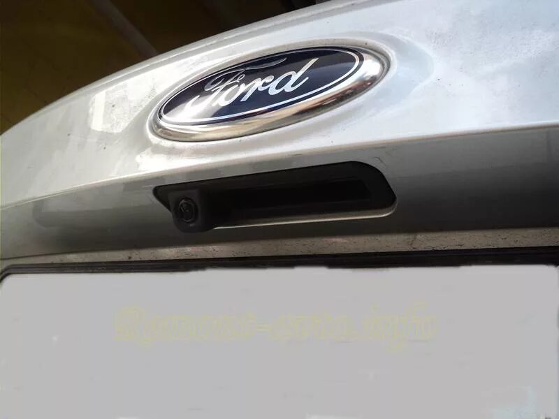 задняя камера форд фокус 3