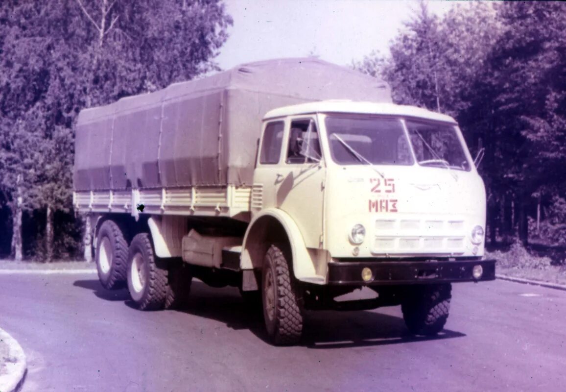 маз 5549. маз 80. маз 516 тягач. маз 80. маз 520.