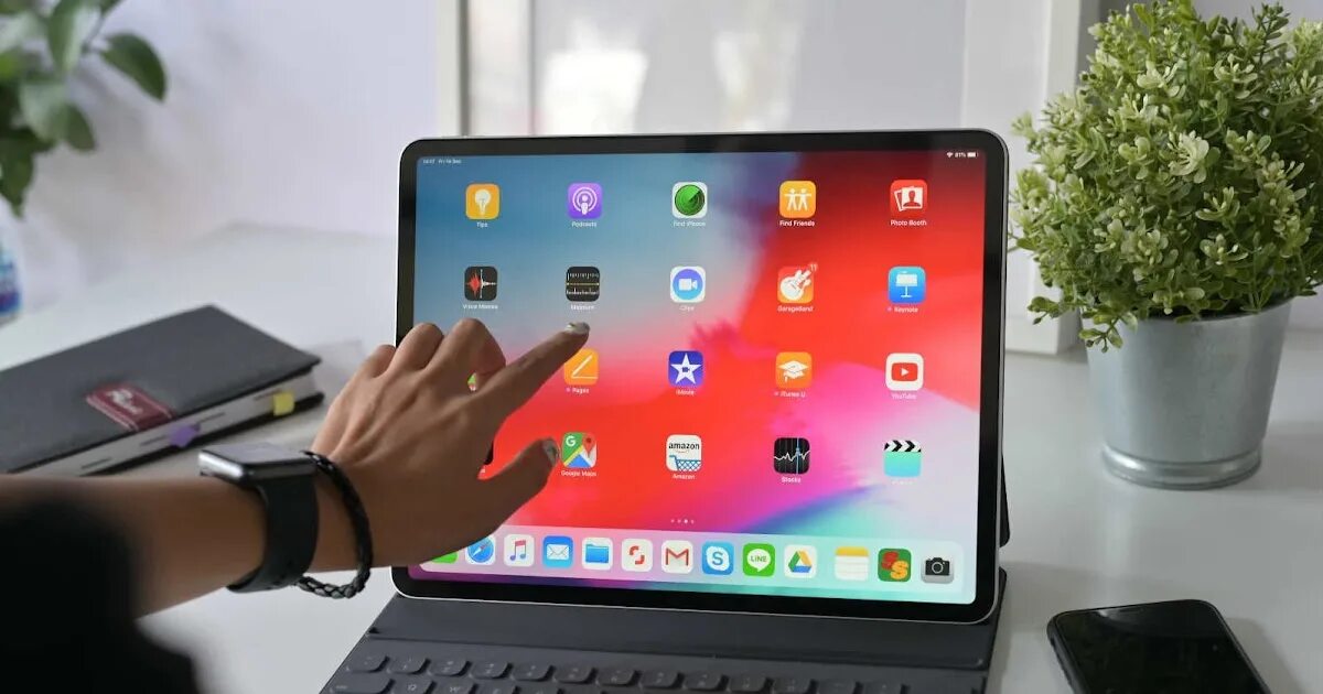 IPAD Pro 12.9 2021. Планшет Apple IPAD Pro 12.9 (2020). IPAD Pro 12.9 2018 Keyboard. Планшет эпл 2021 IPAD Pro. Планшет 11 6 купить