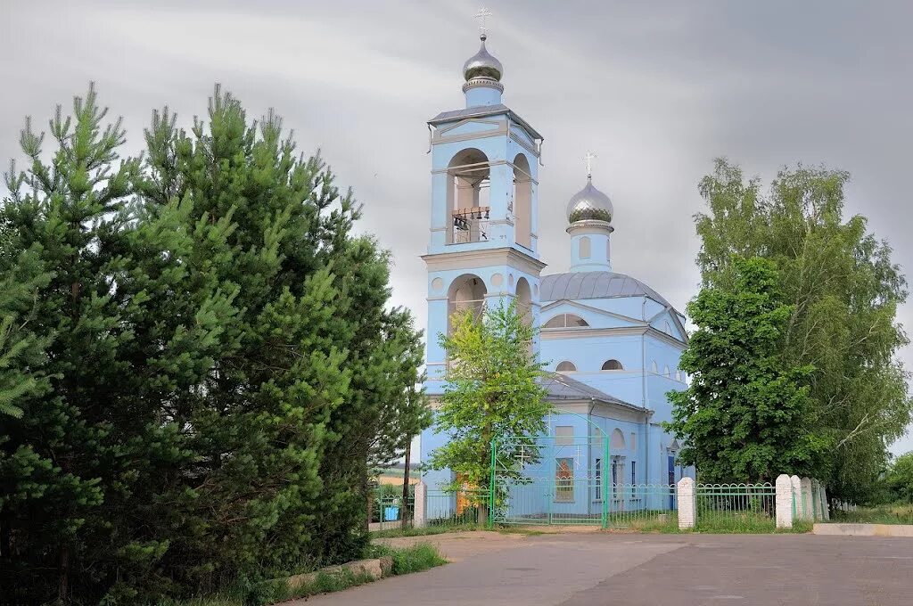 Храм благодать. Село Благодать Ефремовский район храм. Село Благодать Ефремовский район Тульской области. Покровская Церковь село Благодать. Село Покровское храм Покрова Пресвятой Богородицы.