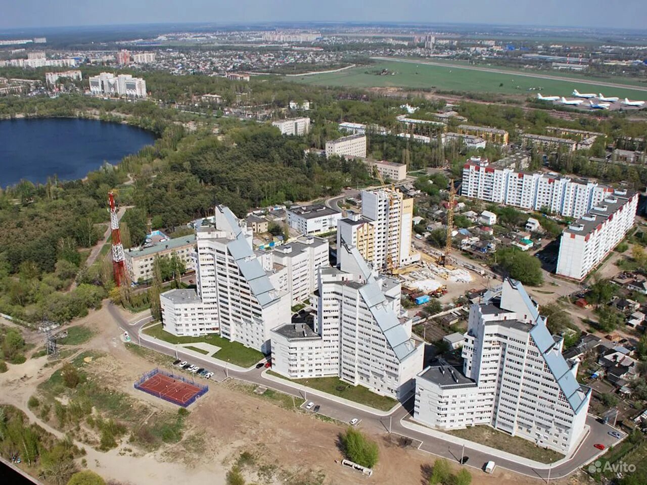 Voronezh dom. ЖК Алые паруса Воронеж. Воронеж комплекс белые паруса. ЖК Парус Воронеж. Воронеж комплекс Алые паруса.