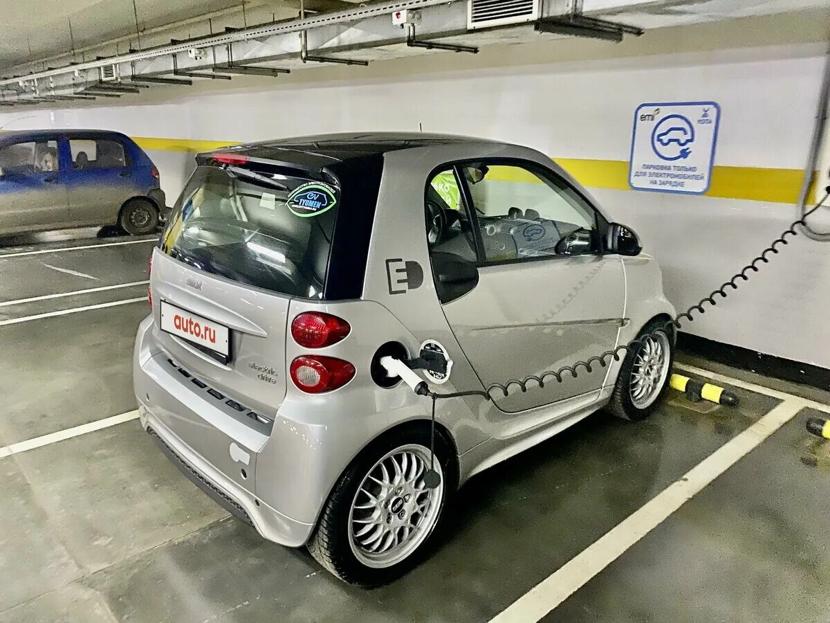 электрокар baojun e100,. Mini elektromobil электромобиль. электро бинго электромобиль. китайский фольксваген электромобиль. Baojun e100.