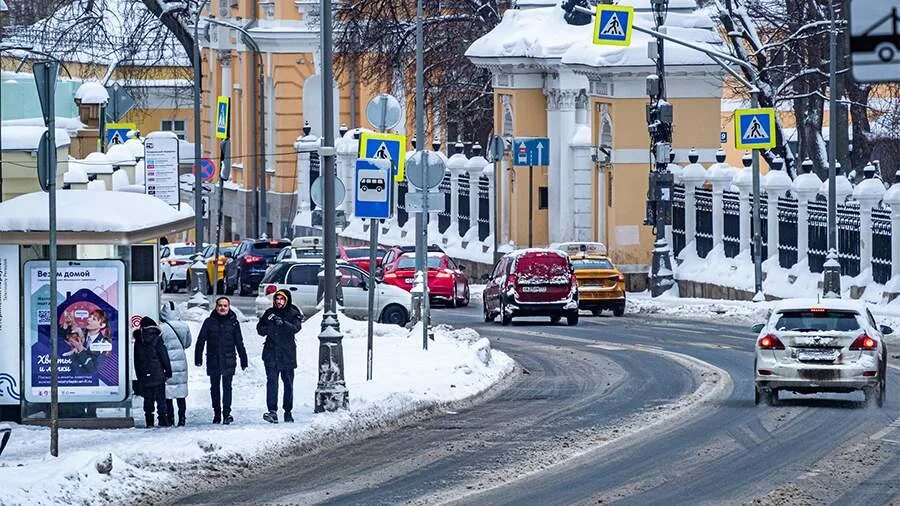 Москва февраль 2013. Москва 2012 год фото. Москва 2013. Городская жизнь москва фото. Снежный кремль.