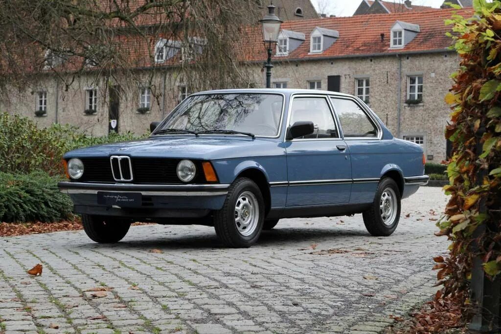 Bmw e21 318i. Бмв 316 1983. Bmw 316 1978. Бмв 316. 316 21.