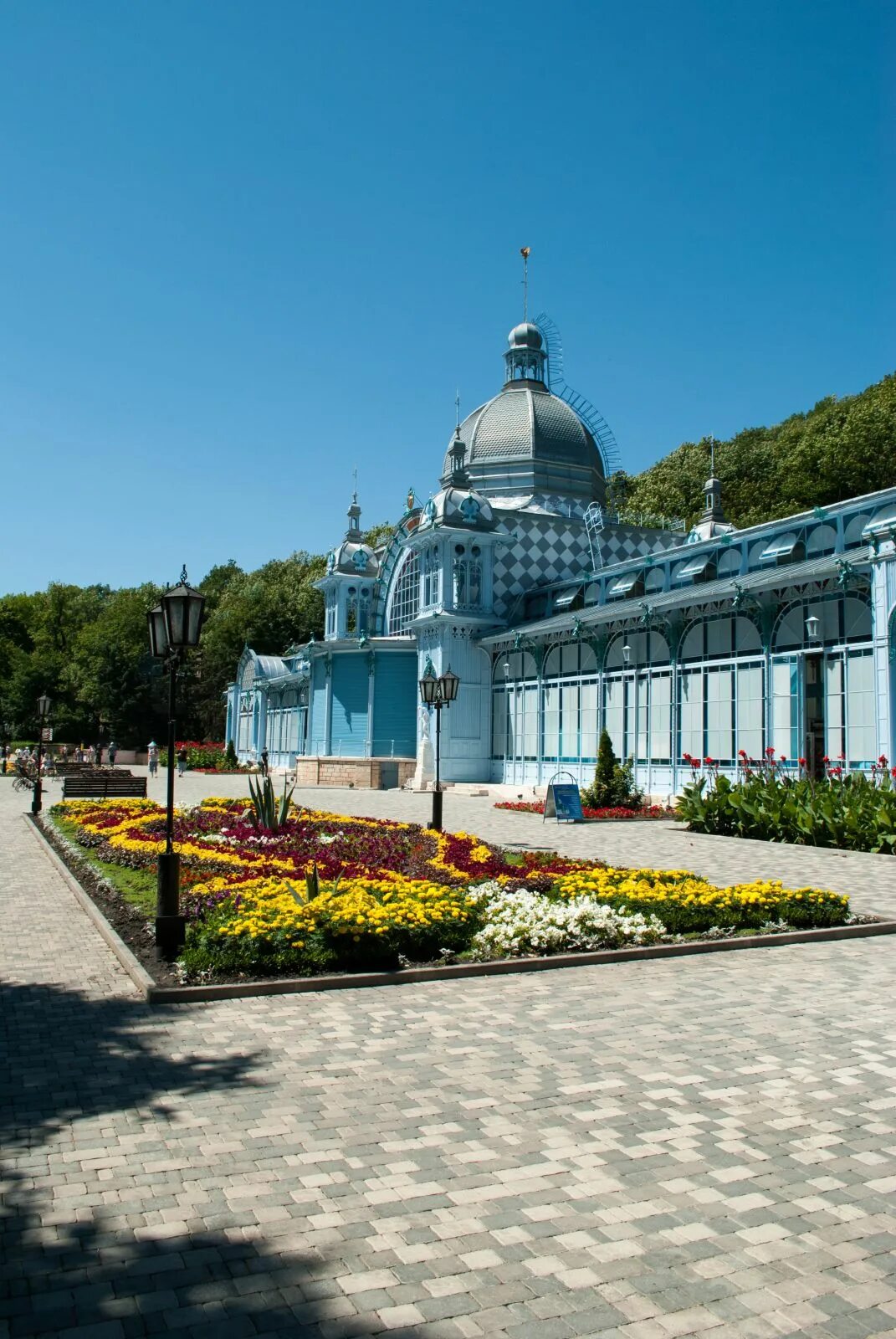 Железноводск пушкинская. Железноводск парк галерея. Железноводск площадь Ленина. Пушкинская галерея Железноводск. Пушкинский сквер Железноводск.