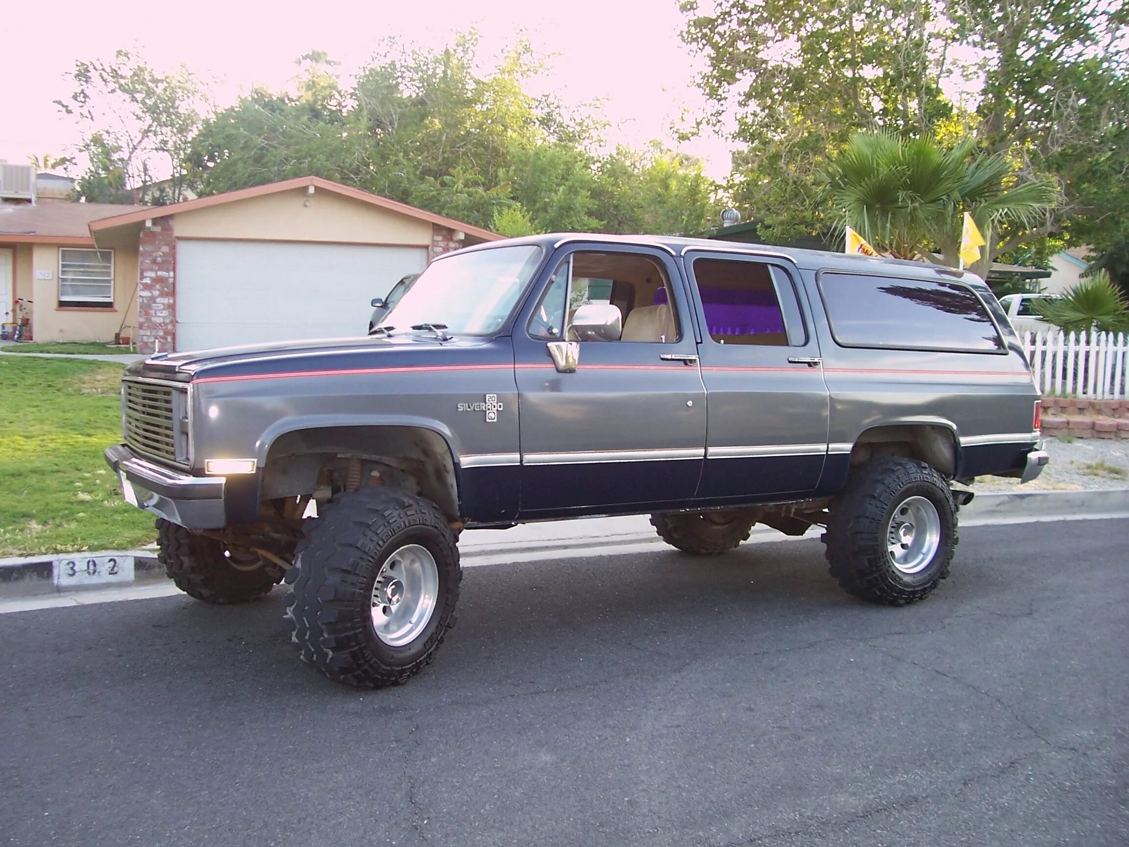 шевроле субурбан характеристики. Chevrolet suburban gmt800. Chevrolet suburban gmt400 1998. шевроле субурбан характеристики. Chevrolet suburban 2000.