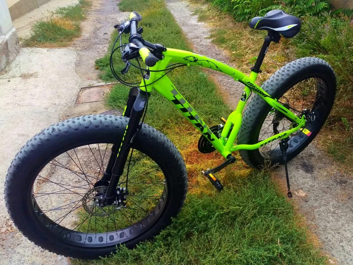 Fat bike 26. Фэтбайк Titan yaguar. Фэтбайк Титан Ягуар. Фэтбайк Green Bike Ягуар. Green fat Bike 26 4.00.