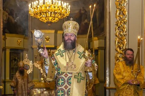 Митрополия что это