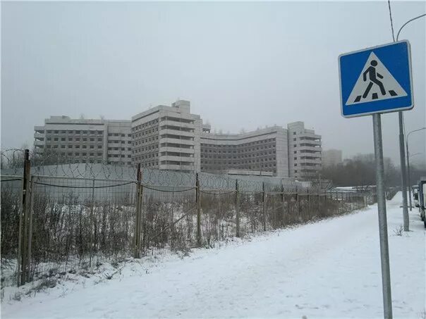 Лосиный остров больница заброшенная больница. Ховринская больница ховрино. Больница ховрино москва. Заброшка ховрино больница. Заброшенная больница в ховрино.