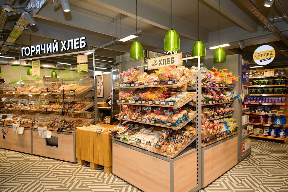 Пятерочка магазины новый фармат. Продукты в супермаркете. Магазин внутри. Новые магазины 2019. Пятерочка новый магазин.