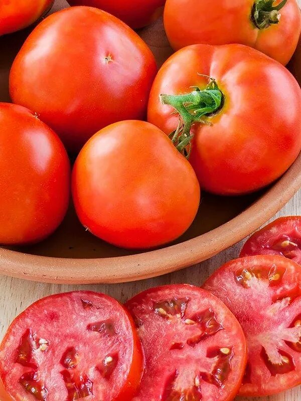 Сорт томата бони мм. Томат. Красивые помидоры. Помидоры фон. Томаты Эстетика.