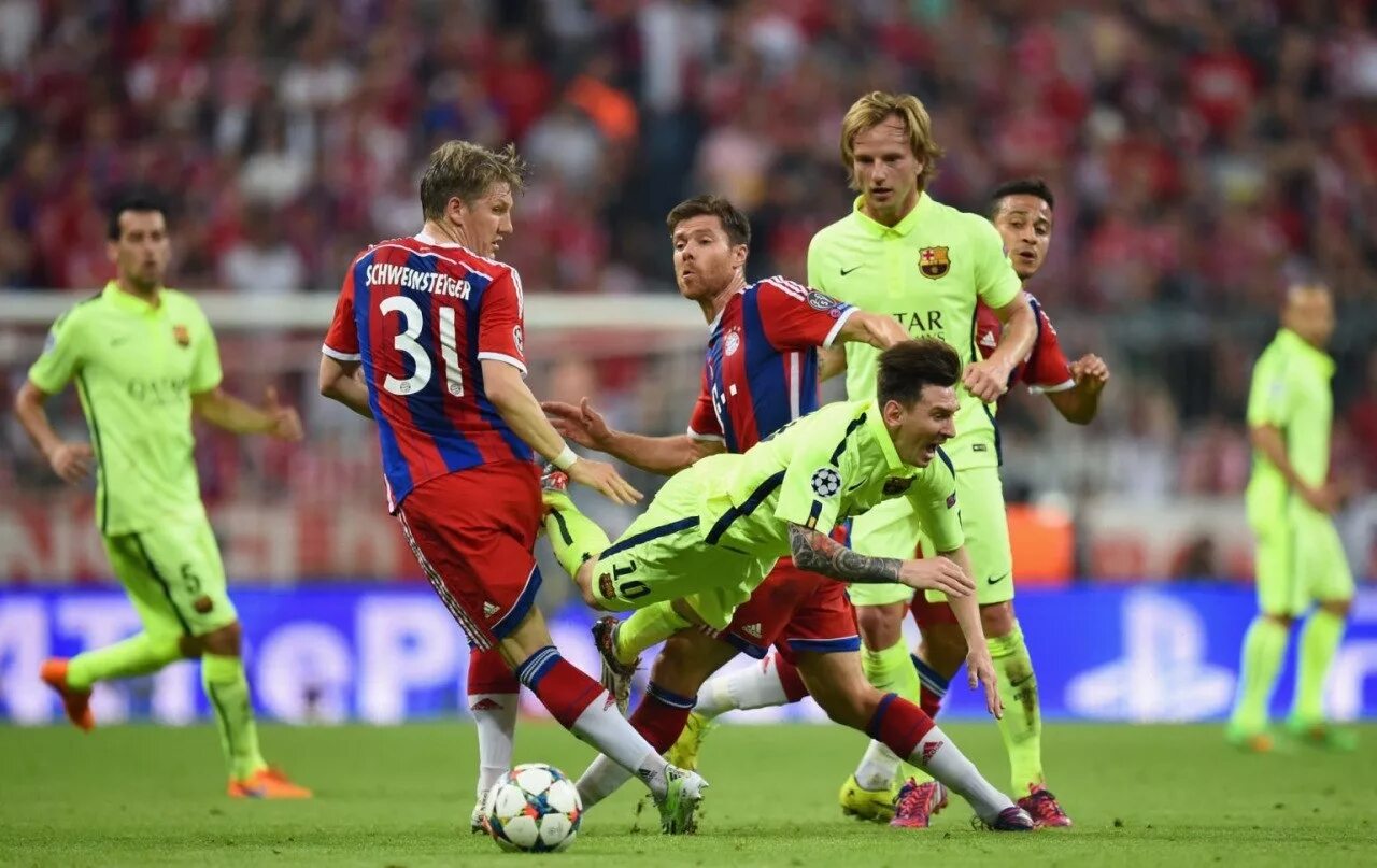 Messi vs Bayern 2015. Footballhd.