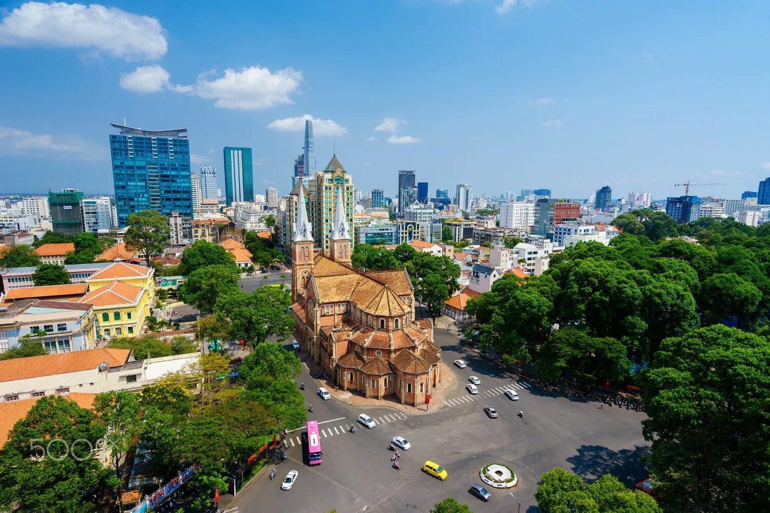 Ho chi minh город. Вьетнам, сайгон, хошимин. Сайгон хошимин. Сайгон достопримечательности. Время в хошимине сейчас.