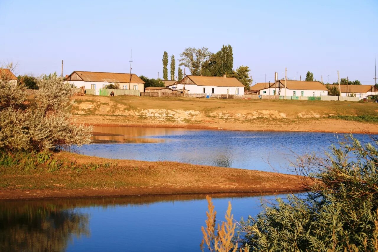 Романовка саратовская область федоровский район село погода. Долина Саратовская область Федоровский район. С.Долина Саратовская обл Федоровский район. Село Долина Федоровский район. Село Романовка Саратовская область Федоровский район.