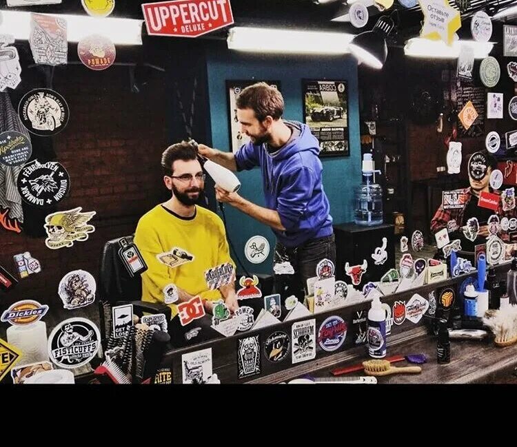 Олдбой мытищи. Барбер олдбой москва. Парикмахерская олдбой москва. Барбершоп олдбой санкт-петербург. Логотип олдбой.