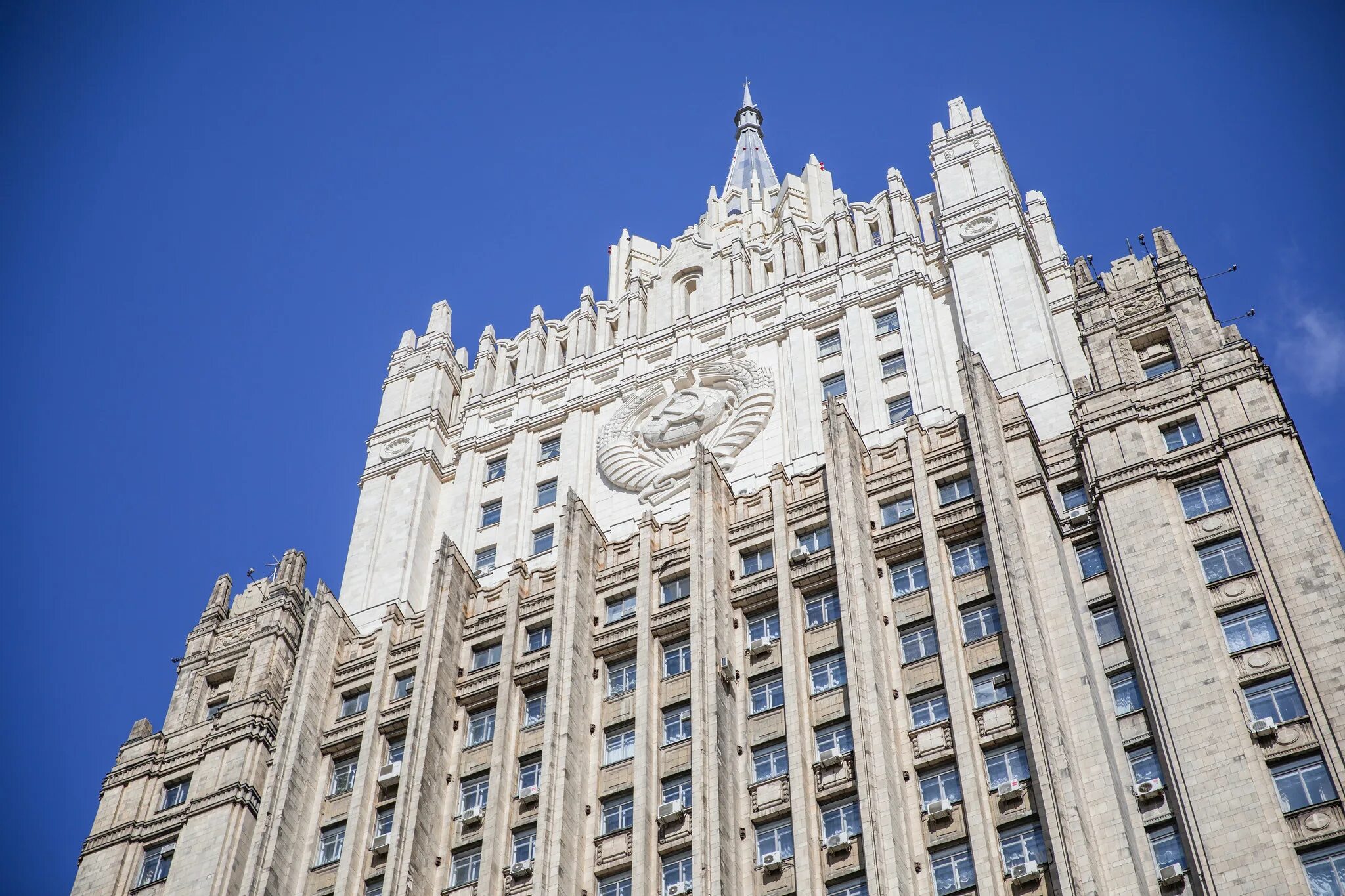 Министерства всех стран. Мид рф здание. мид рф здание 2012. здание мид россии, москва. мид иностранных дел в москве.