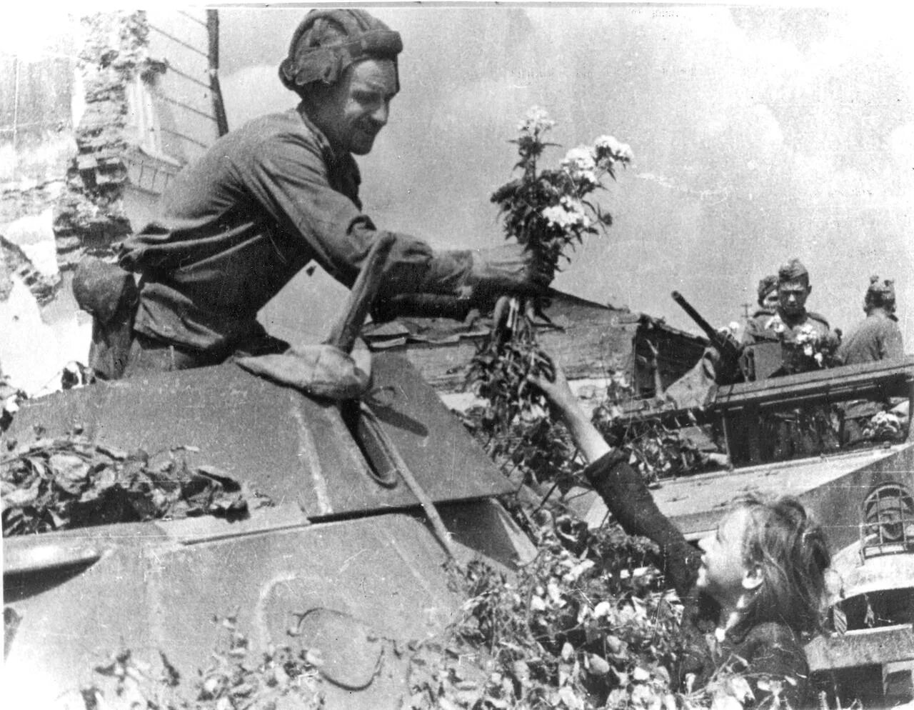 Вов речица. 3 июля 1944 г освобождение минска. Гомельско - речицкая операция ноябрь 1943г. Город речица памятники вов. Вов речица.